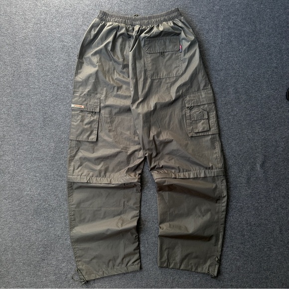 Men's green Cargo nylon Pants - Picture 3 of 9